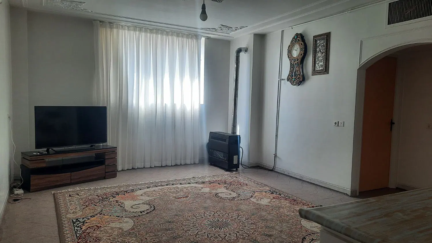 آپارتمان۱۰۰متری شاهین شهر عطار