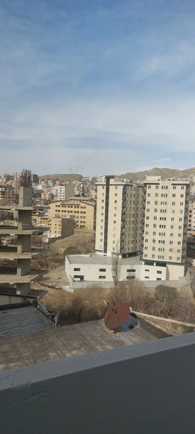 ۱۰۰ متر زمین تجاری در مطهری