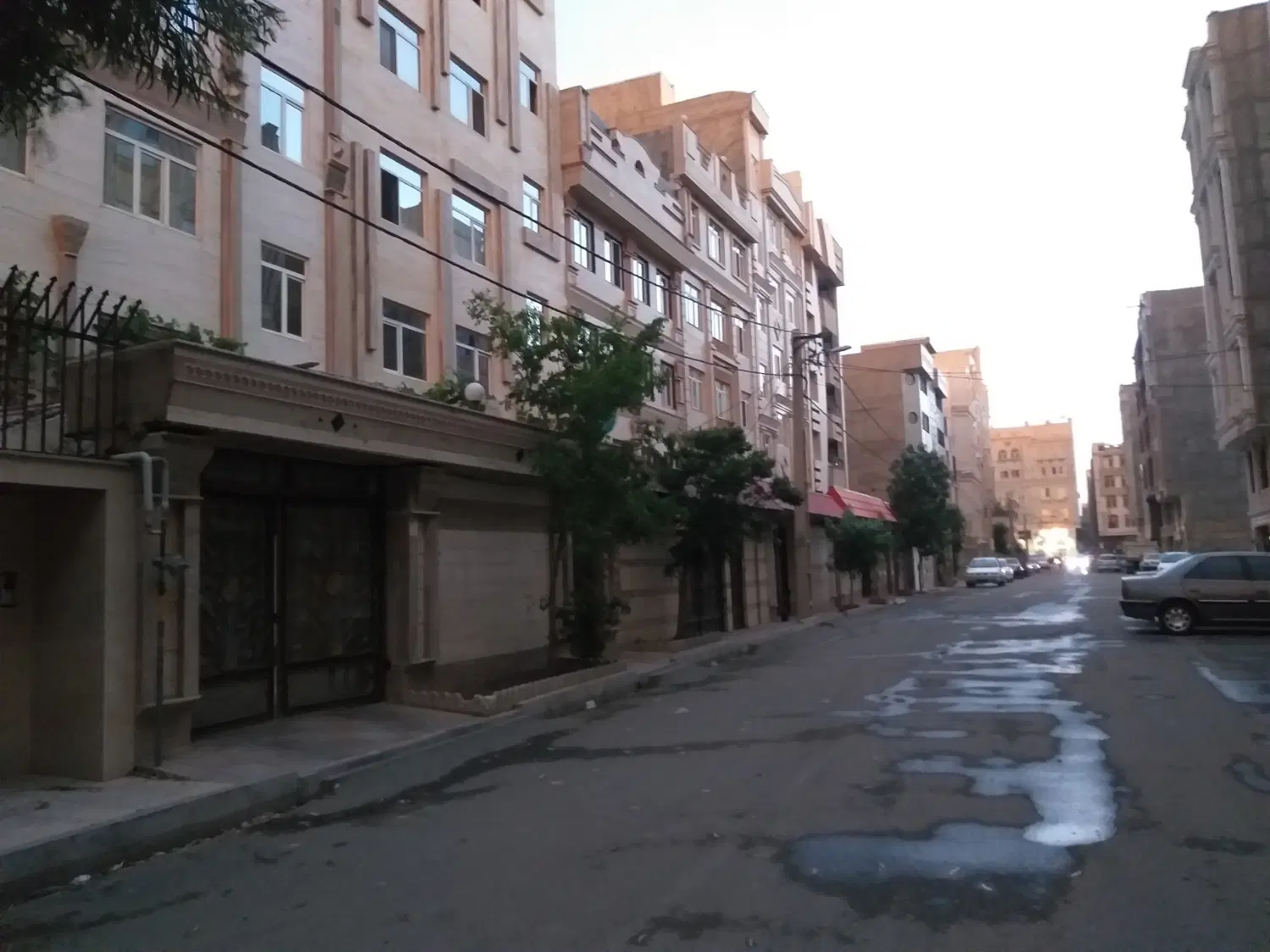 فروش واحد پشت شهرداری میدان مادر.
