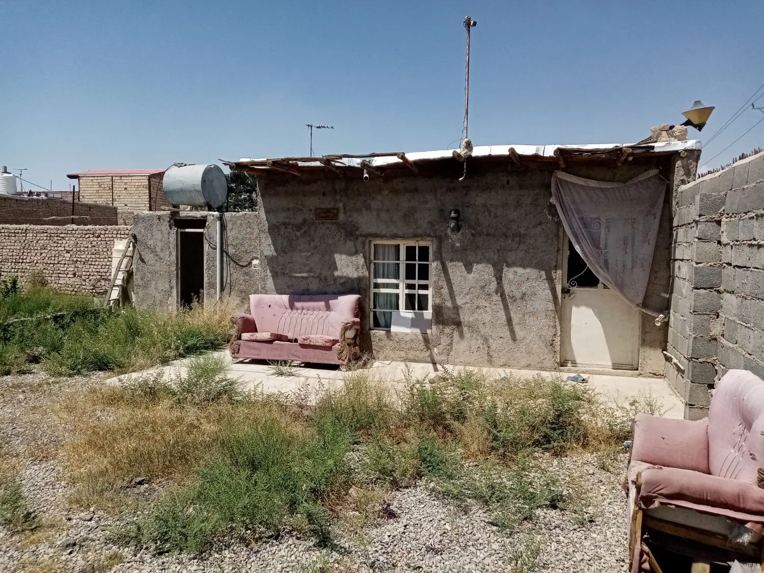 250 متر چهاردیواری بدون بنا