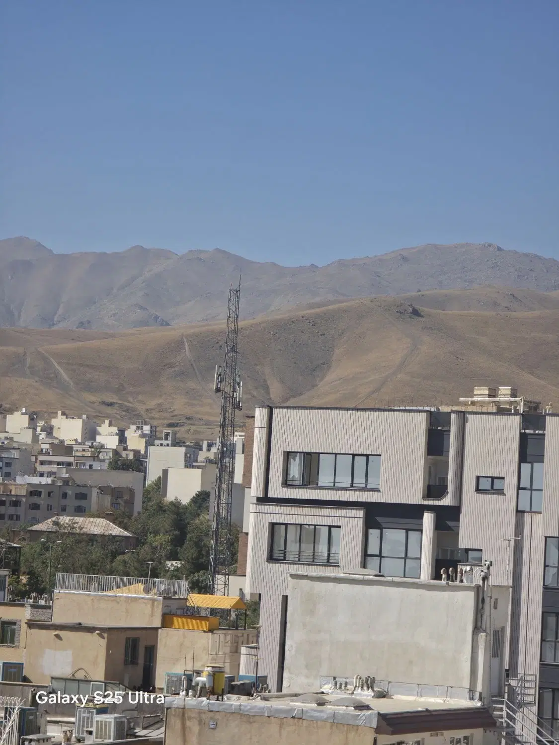 ۱۰۵ متر تک واحدی بهارستان نبش دانش
