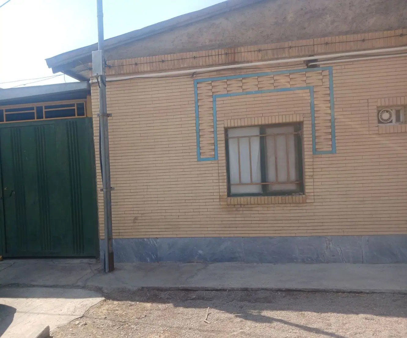فروش منزل مسکونی ریحانشهر