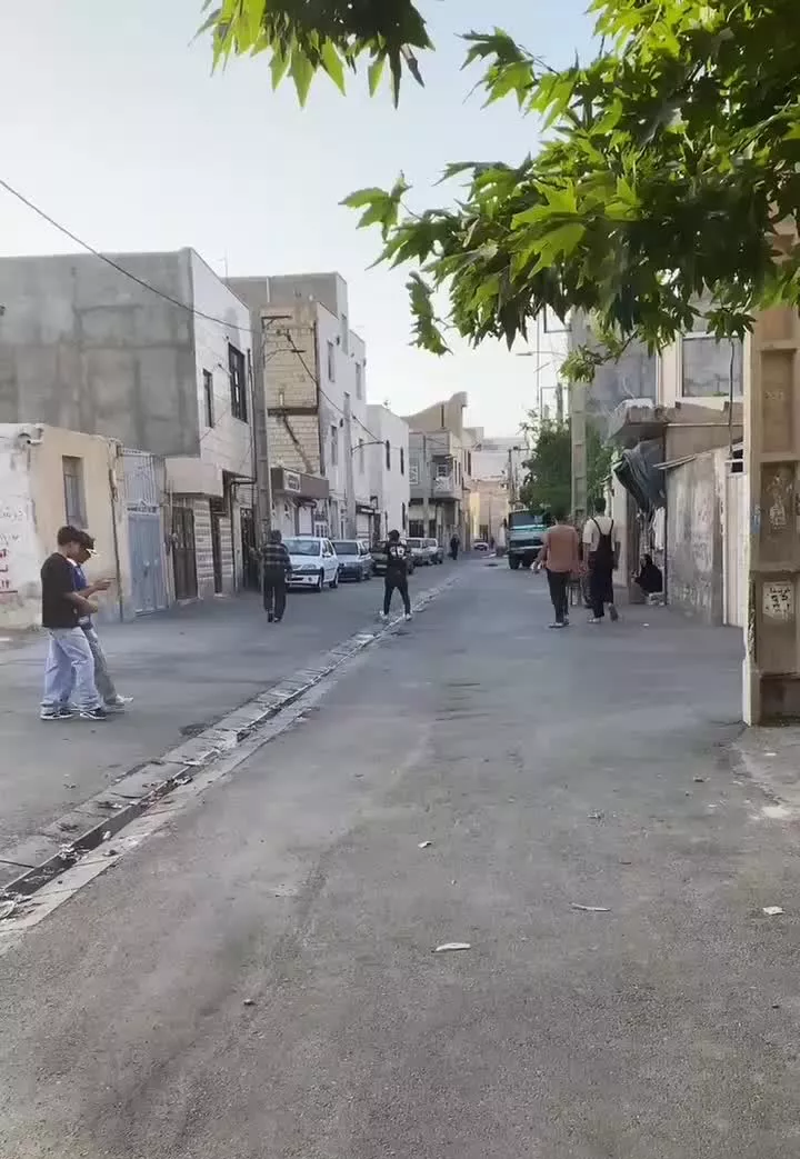 مغازه ۲۸ متری عرصه و اعیان فردوسیه شهریار