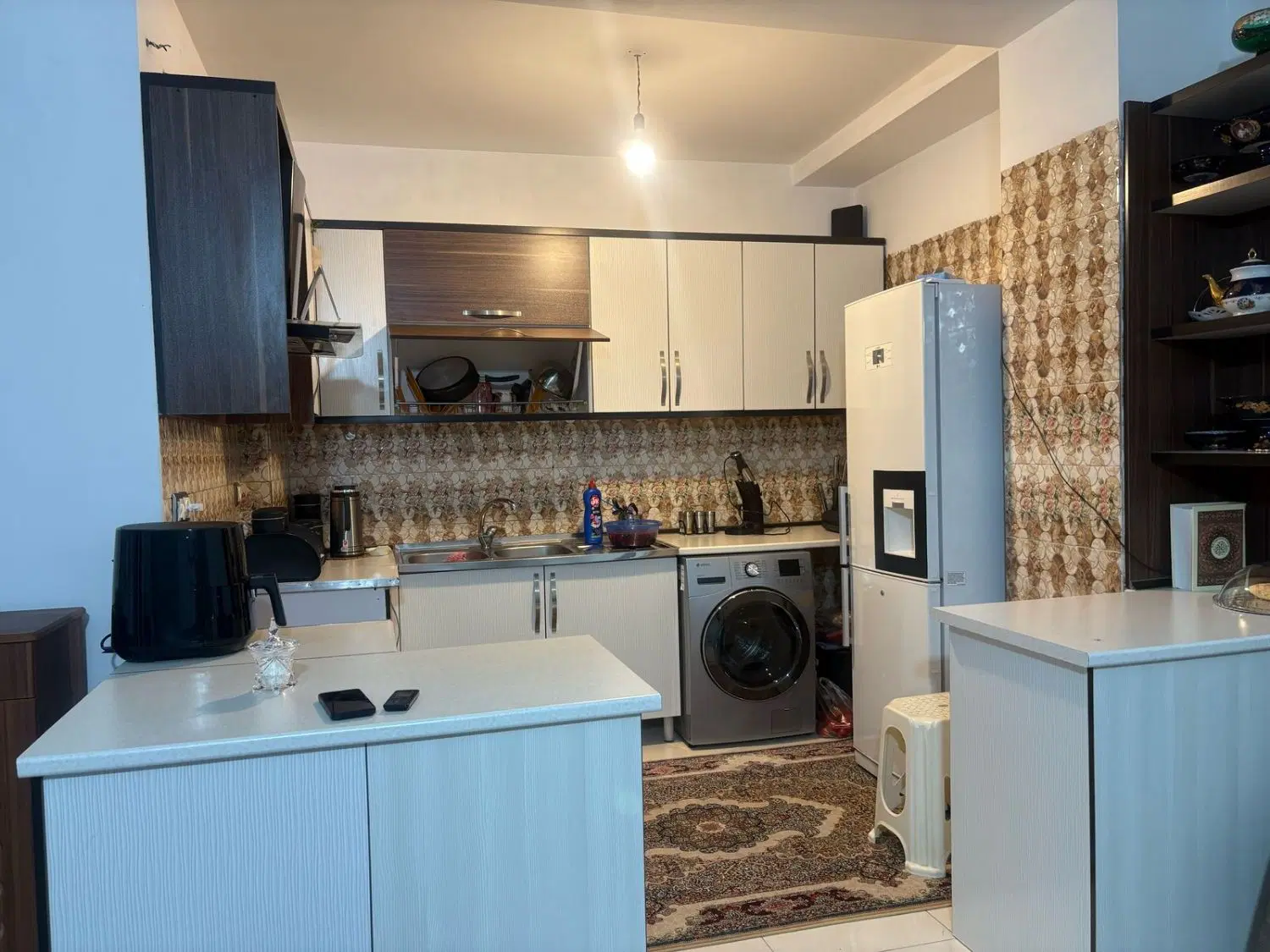 ۸۵ متر فروشی خیابان کشوری