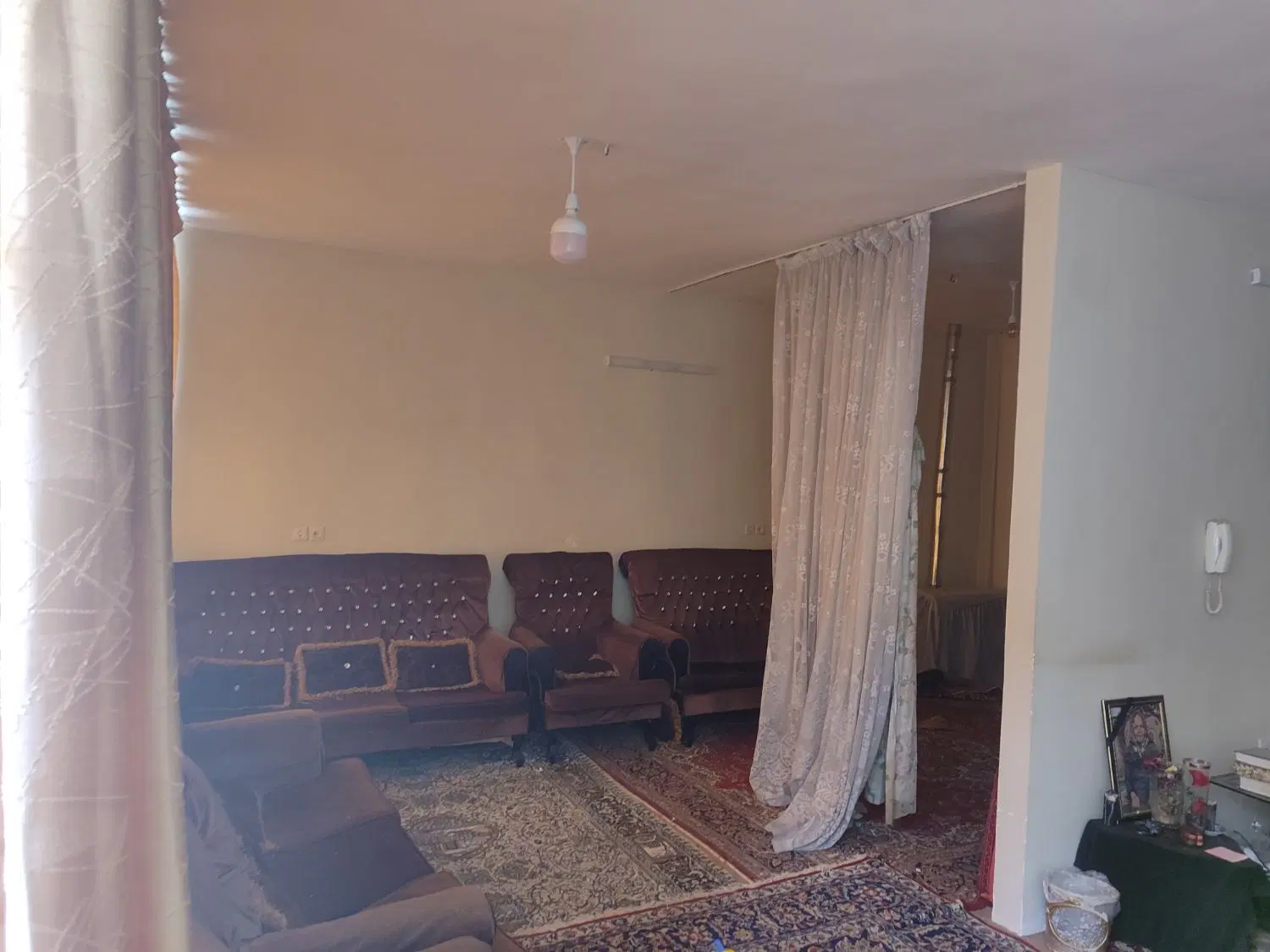 منزل دربست ۱۳۸متر اخر بن بست .اب.برق.گاز.تلفن