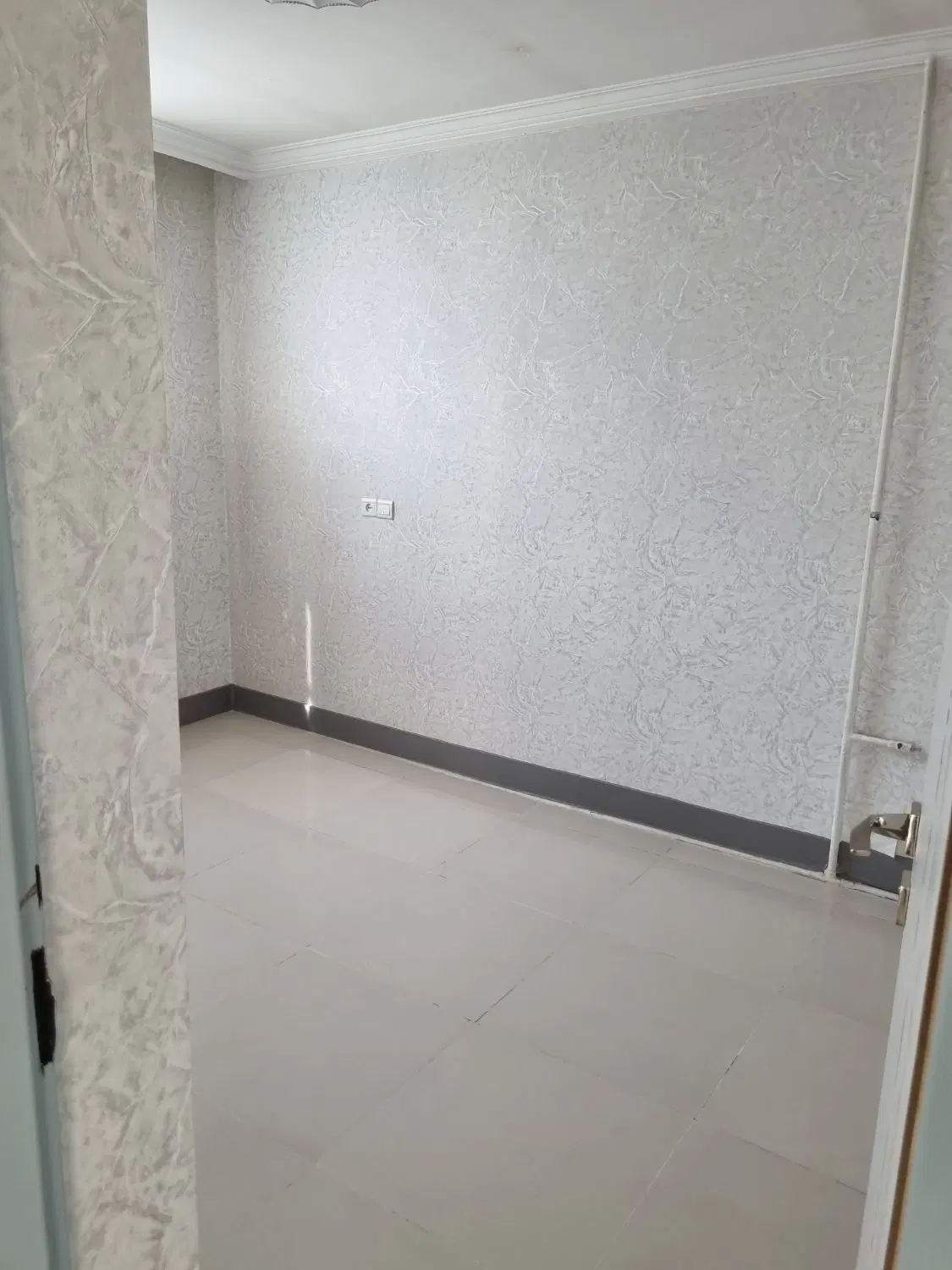 اجاره آپارتمان مسکونی هشت بهشت شرقی