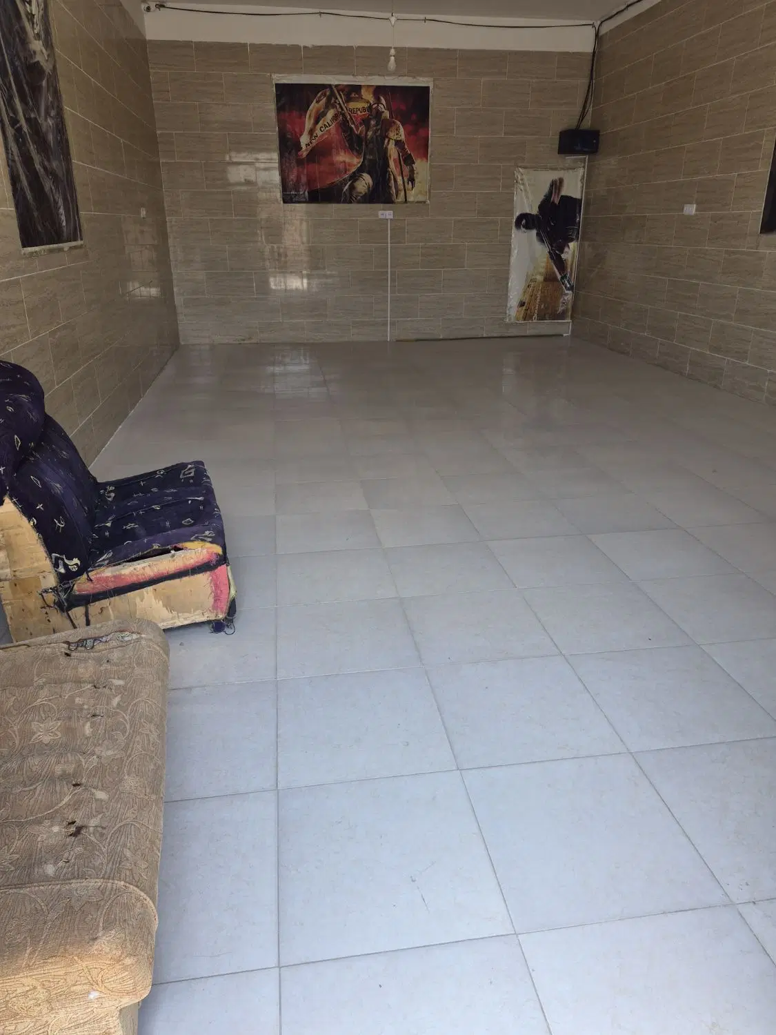 اجاره کارگاه ۶۰ متری گرجی اول جاده کلات
