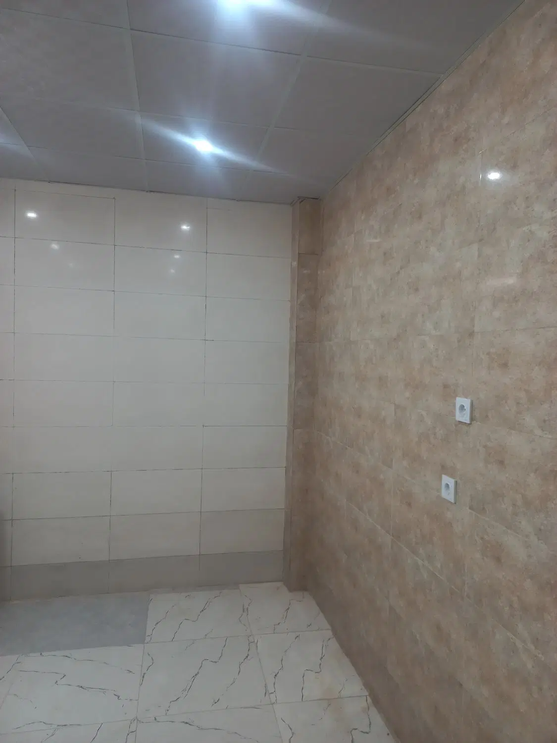 مغازه ۱۲متری