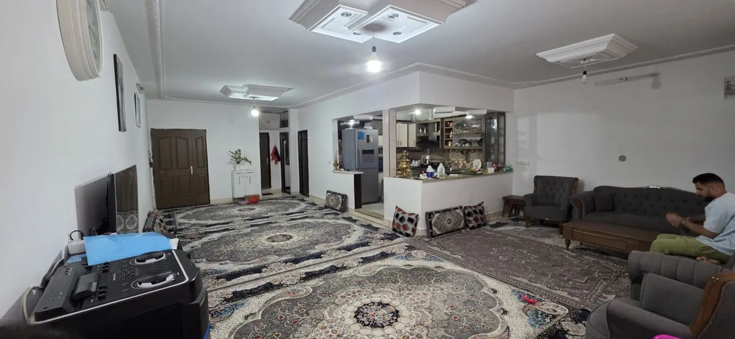خانه آپارتمانی طبقه همکف