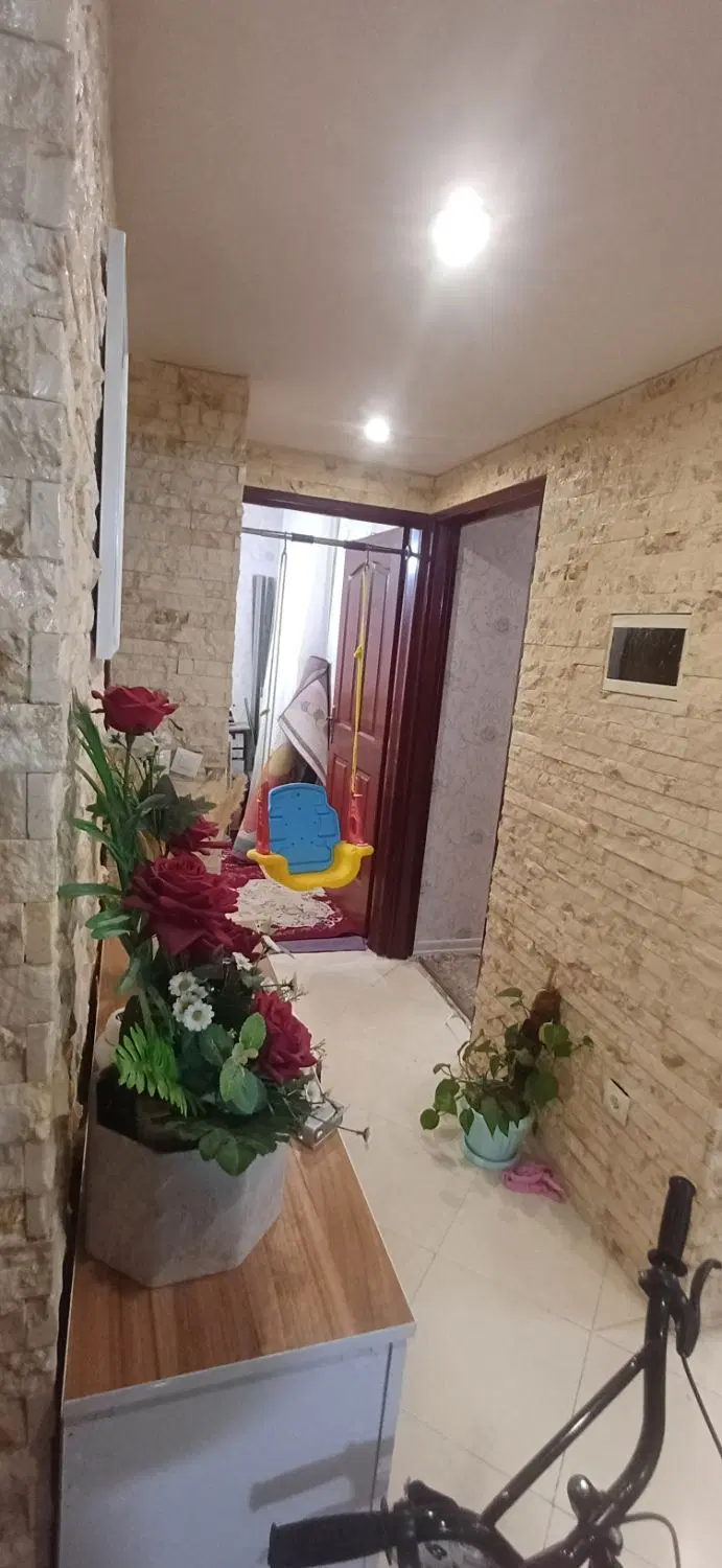آپارتمان 80متری مجتمع گلها امام خمینی