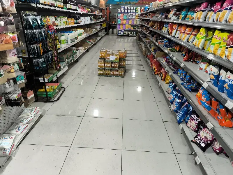 واگذاری هایپر مارکت
