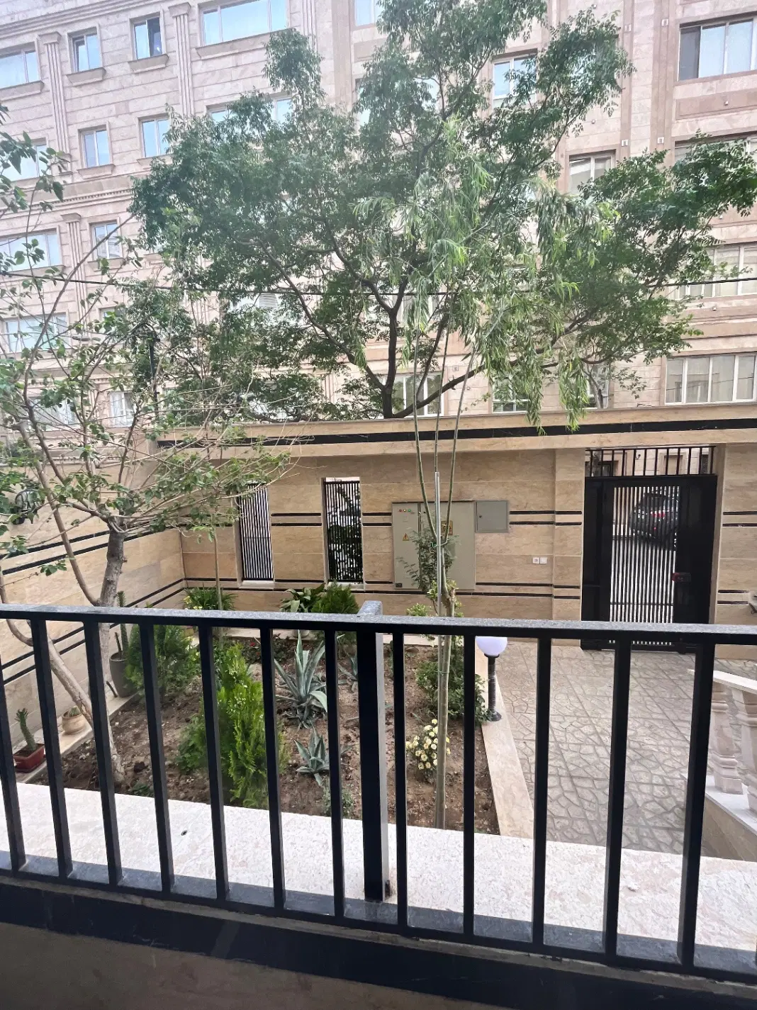 آپارتمان نوساز فروشی
