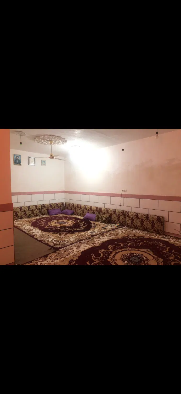 خانه کلنگی۲۱۰متری