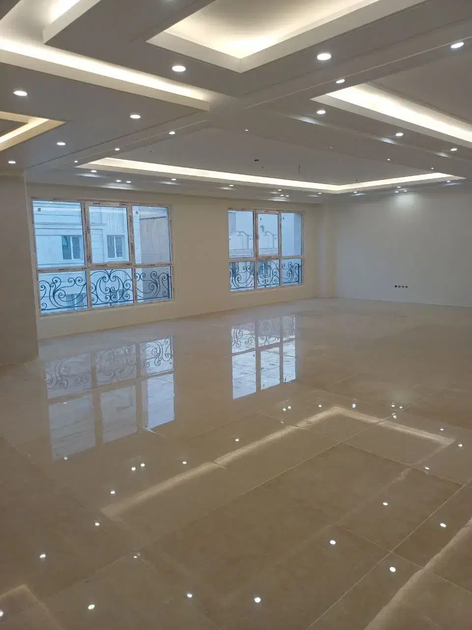 آپارتمان ۲۰۷ متر تک واحدی کوچه رحمتی نوساز
