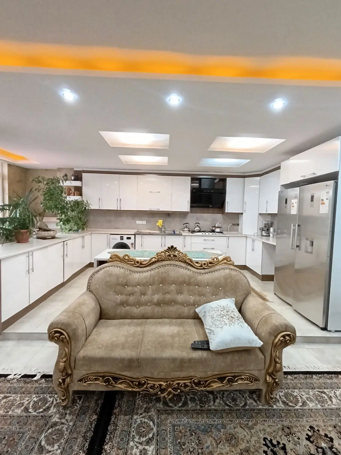 فروش آپارتمان۱۱۰متری ۲خوابه شیک مولانا صدرا