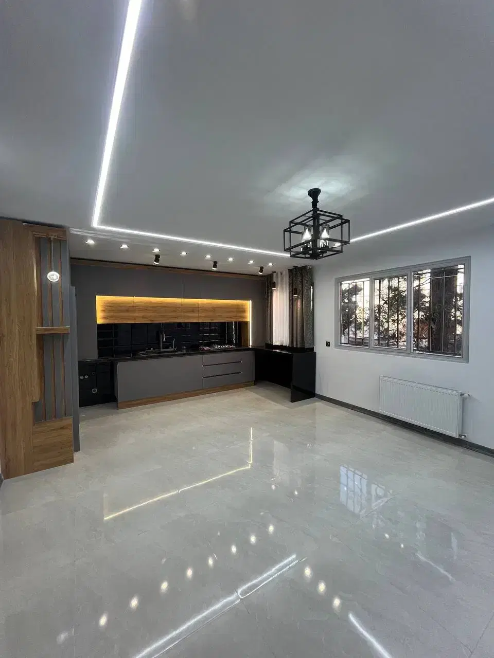 64متر روبنما نورگیر سرتاسر پنجره