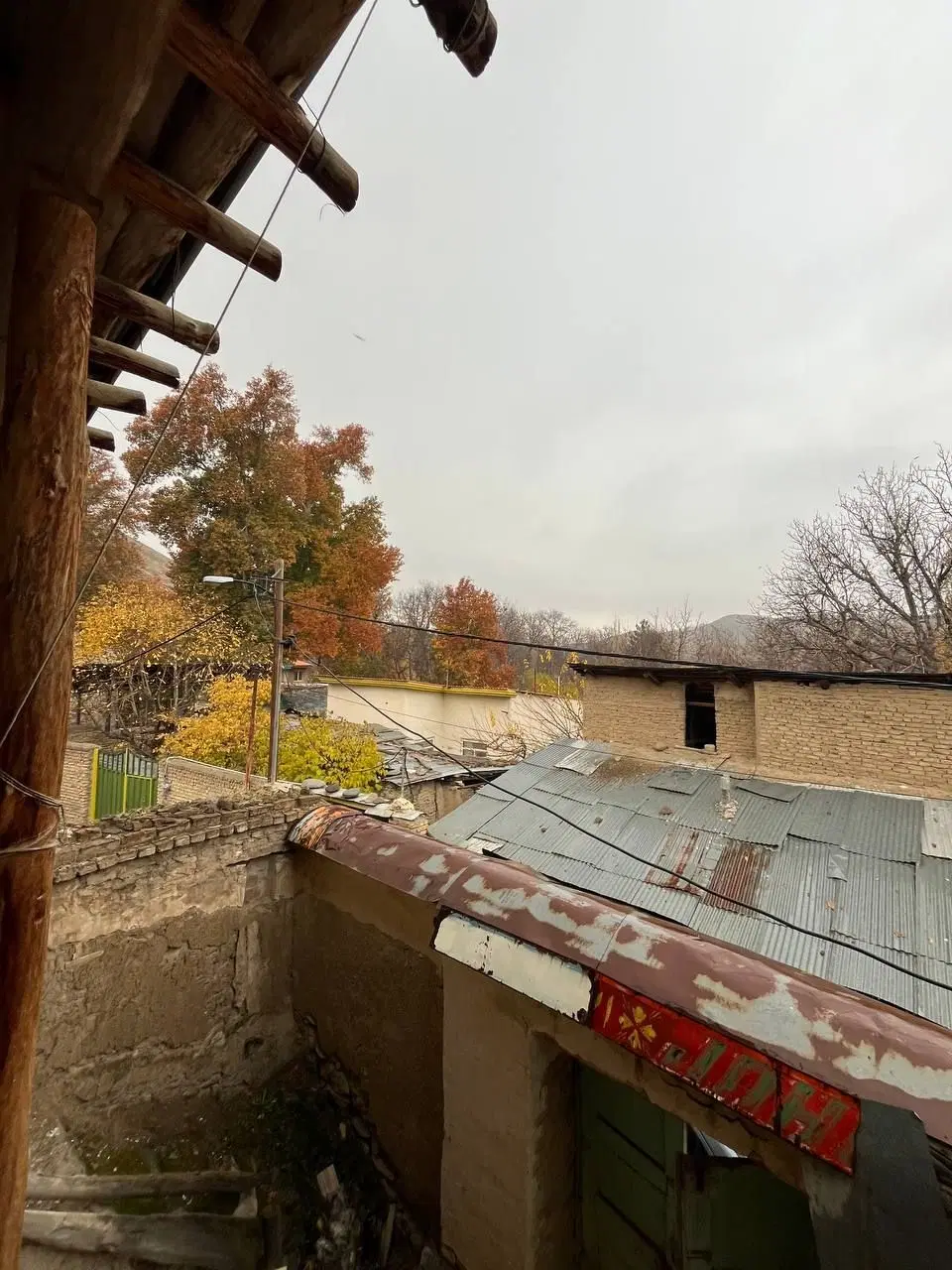 ۷۰خونه قدیمی درکرج برغان کردان روستای (تالیان)