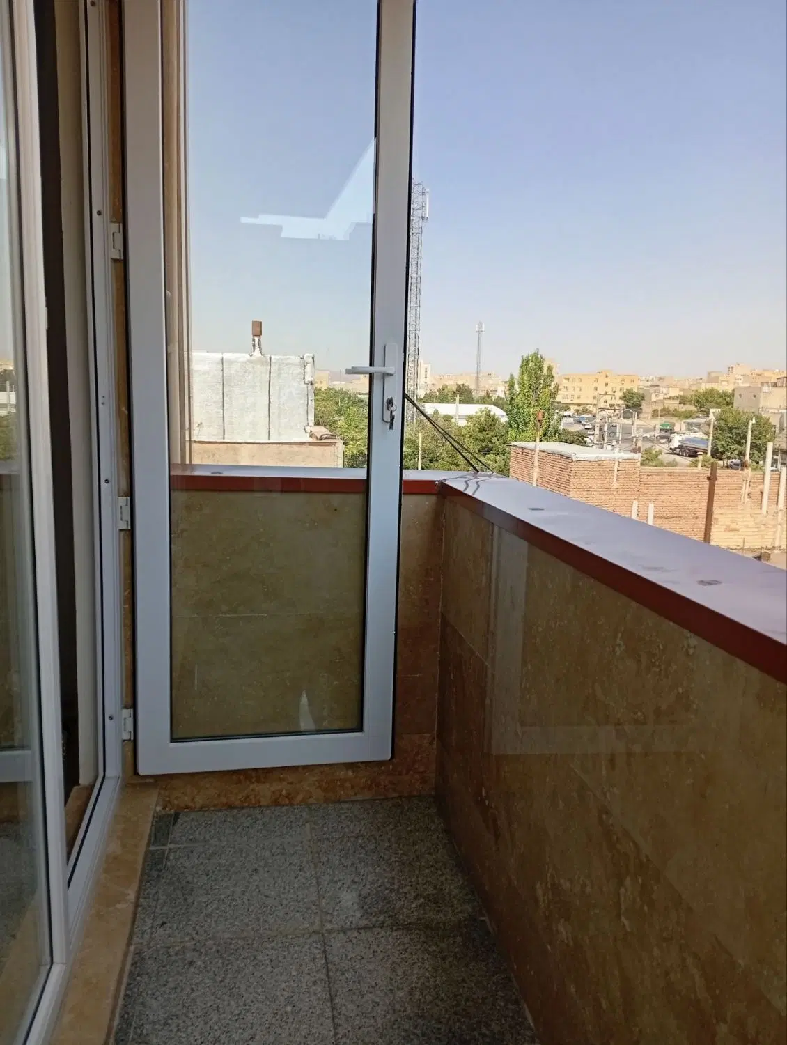 واحد اجاره لوکس در فجر گلباران