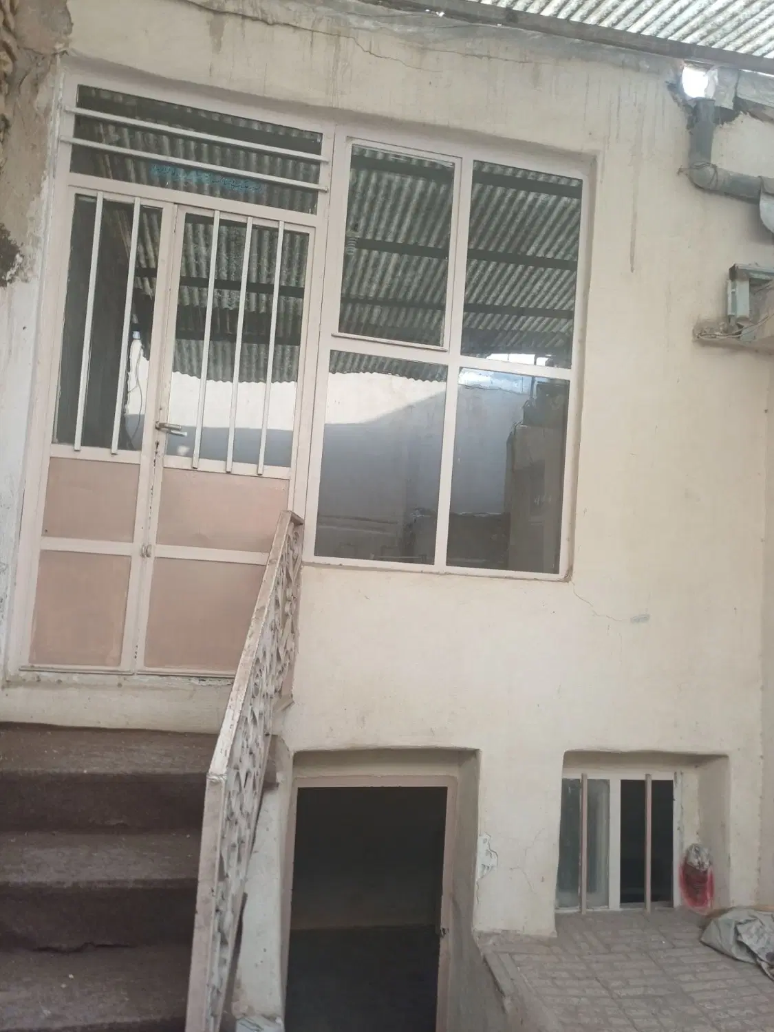 اجاره واحد مسکونی75 متری واقع در اسلام اباد