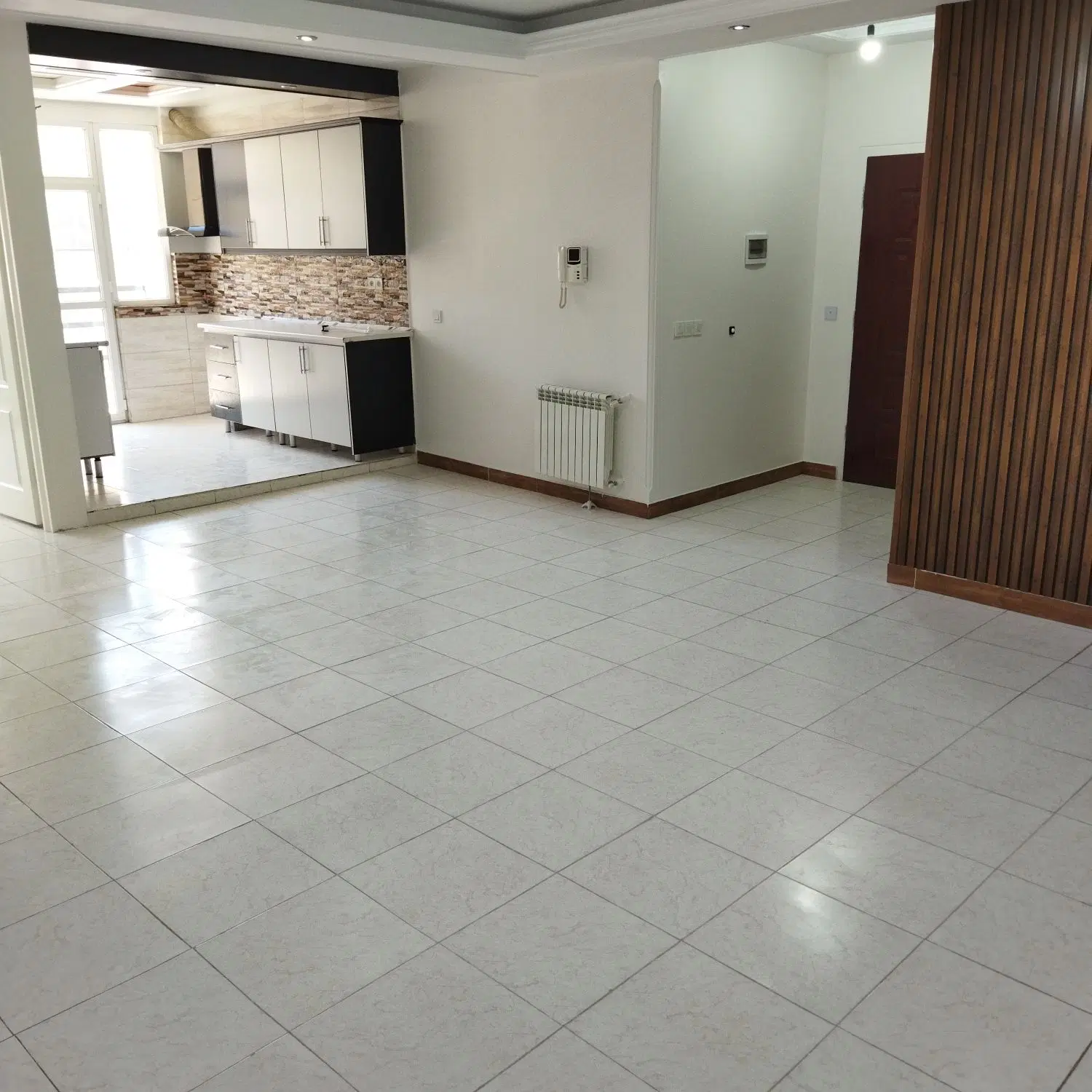 آپارتمان ۶۸ متری بهداشت فول امکانات پارکینگ