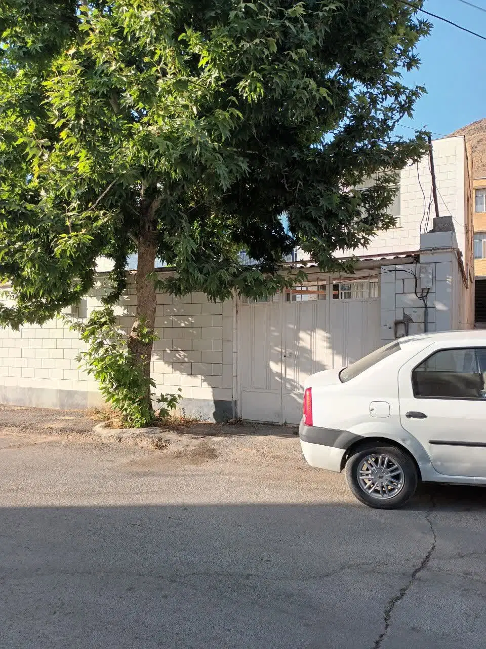 کوی فرهنگیان ویلایی ۲۴۰ متری ( فروش یا معاوضه )