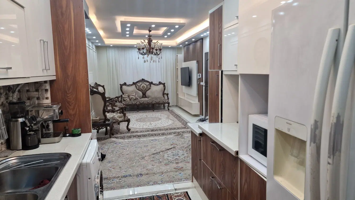 اپارتمان ۷۰ متری واقع در خانی اباد نو