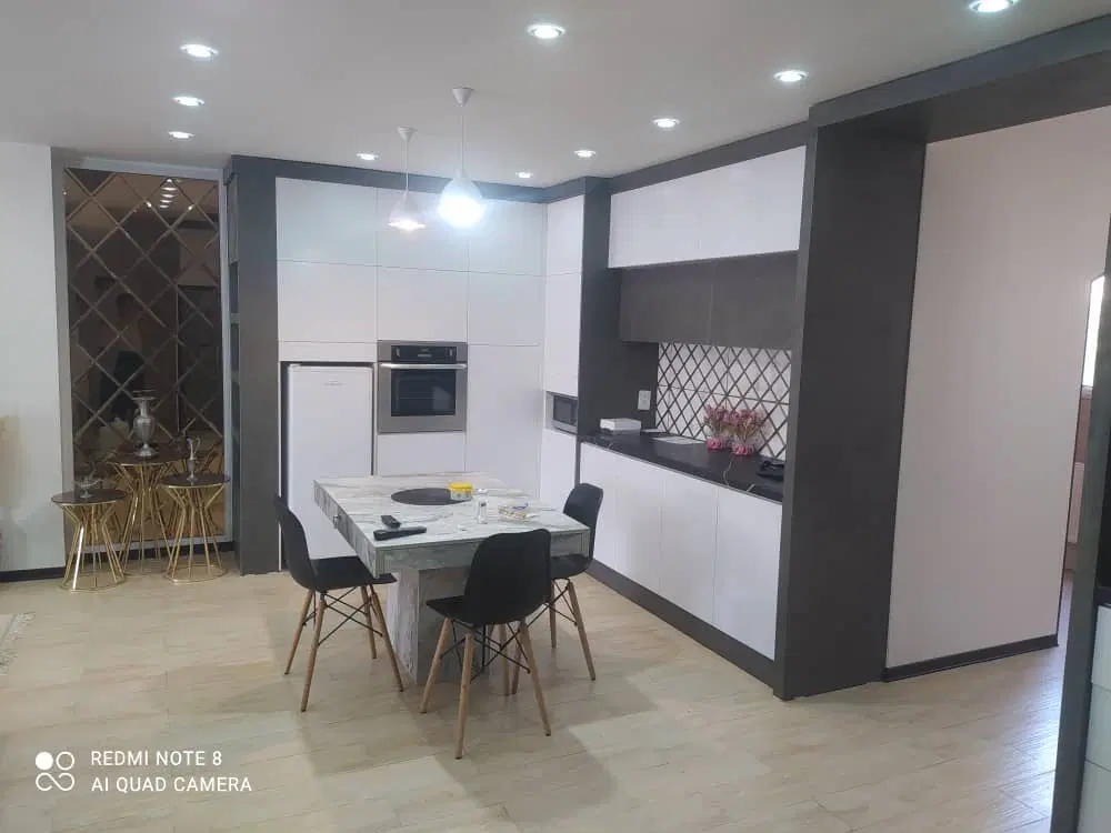 آپارتمان در پرستار