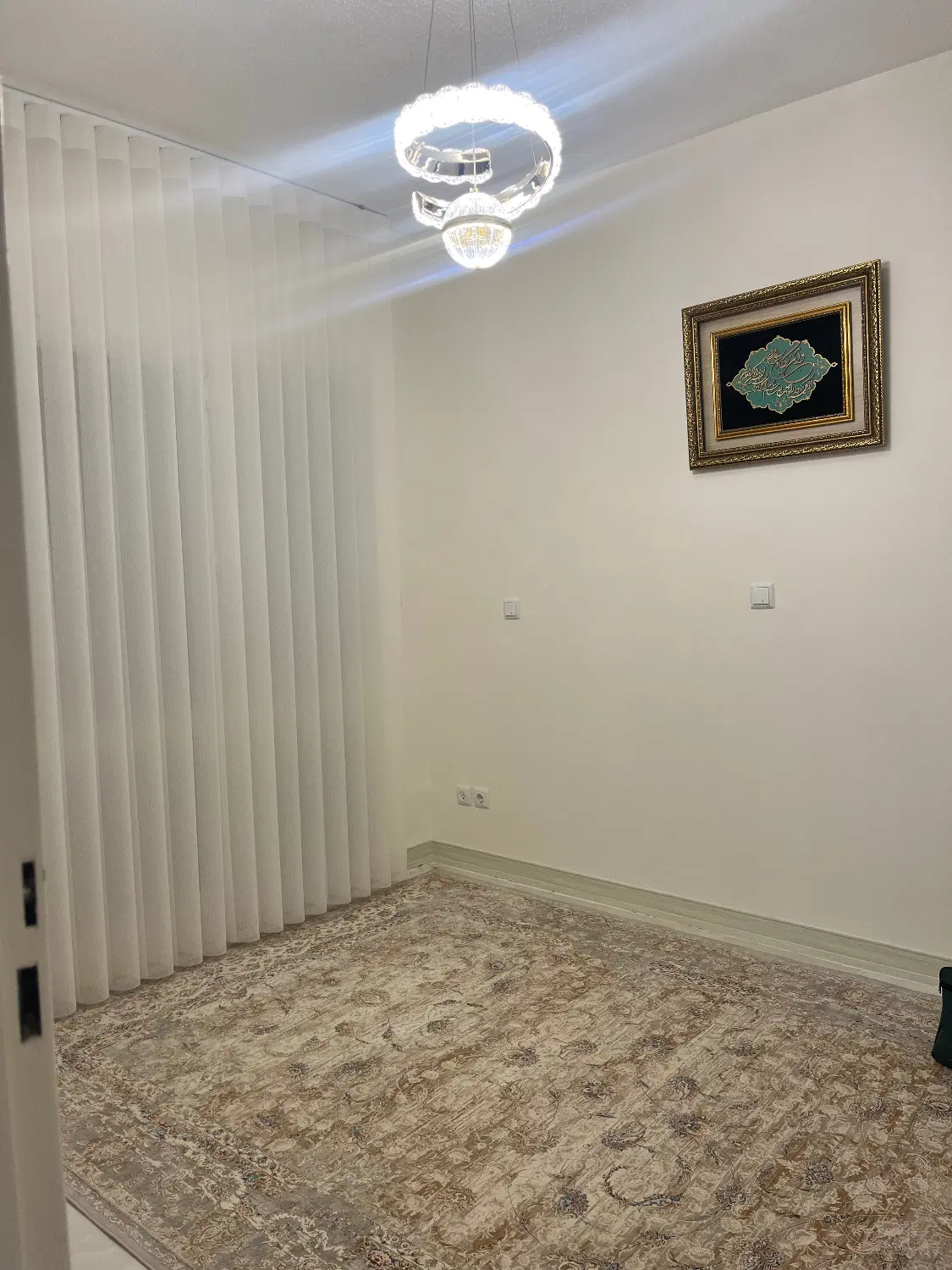 فروش یک واحد آپارتمان
