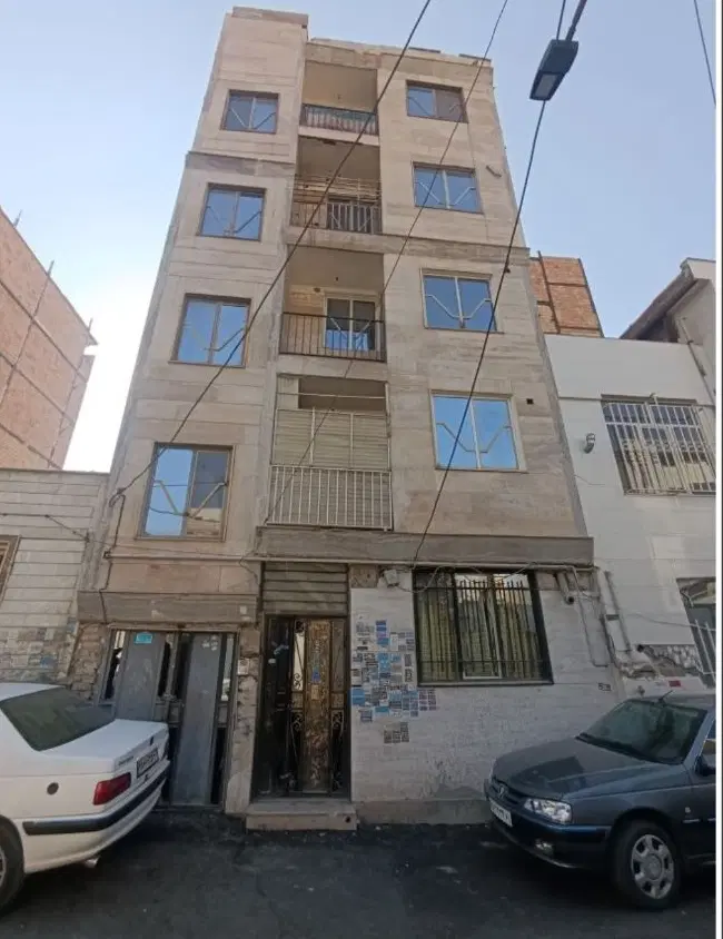آپارتمان ۵ طبقه یکجا،حتما توضیحات خوانده شود