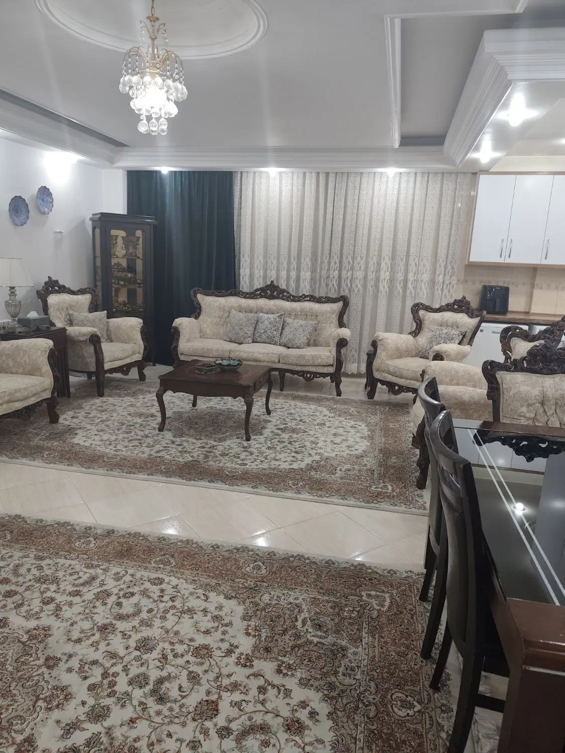 فروش واحد ۱۰۰متری