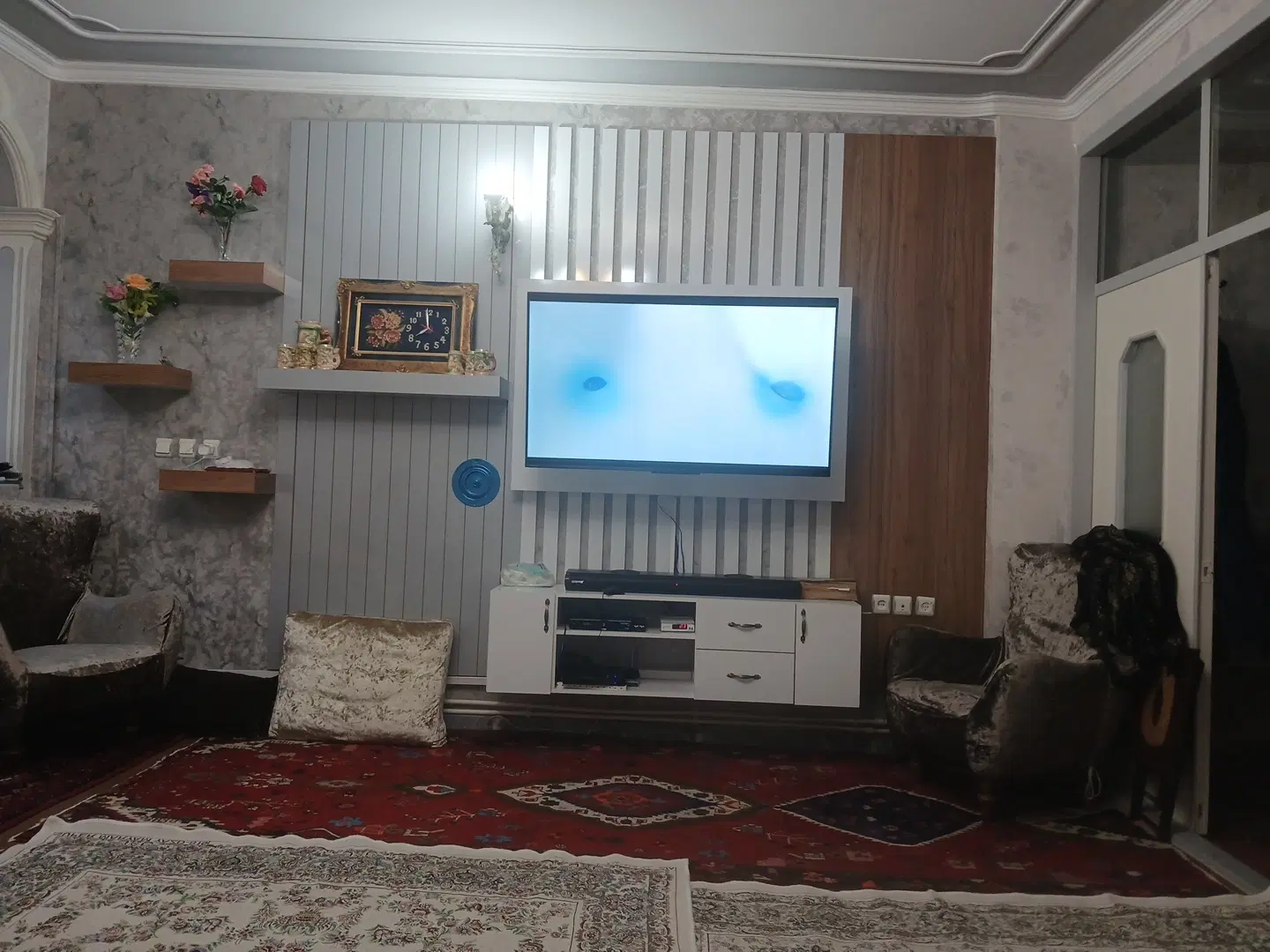 خانه ۱۰۰متری ارزان طبقه اول خ شمس تبریزی