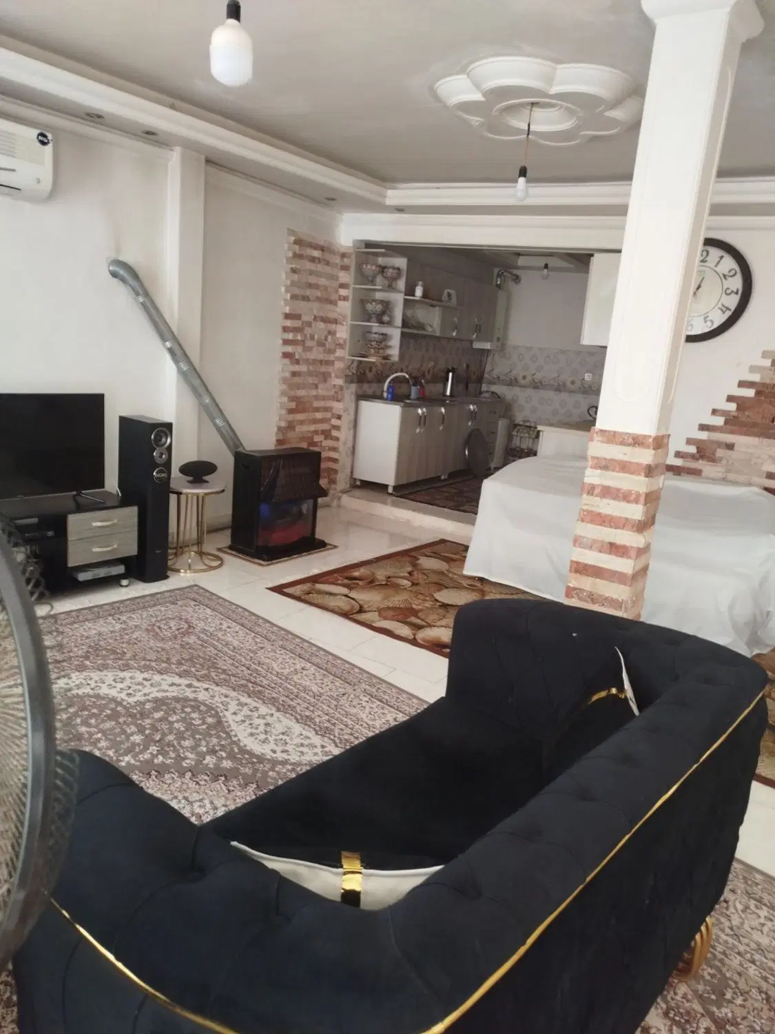 آپارتمان ۷۵ متری تک واحدی میدان ساعت