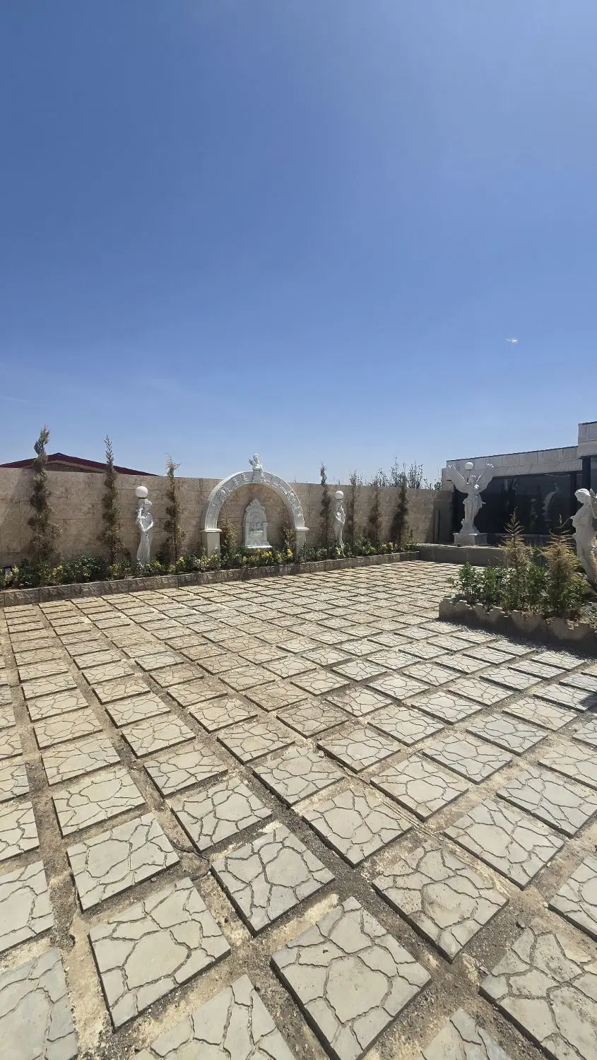۳۰۰ متر ویلایی در حصارساتی