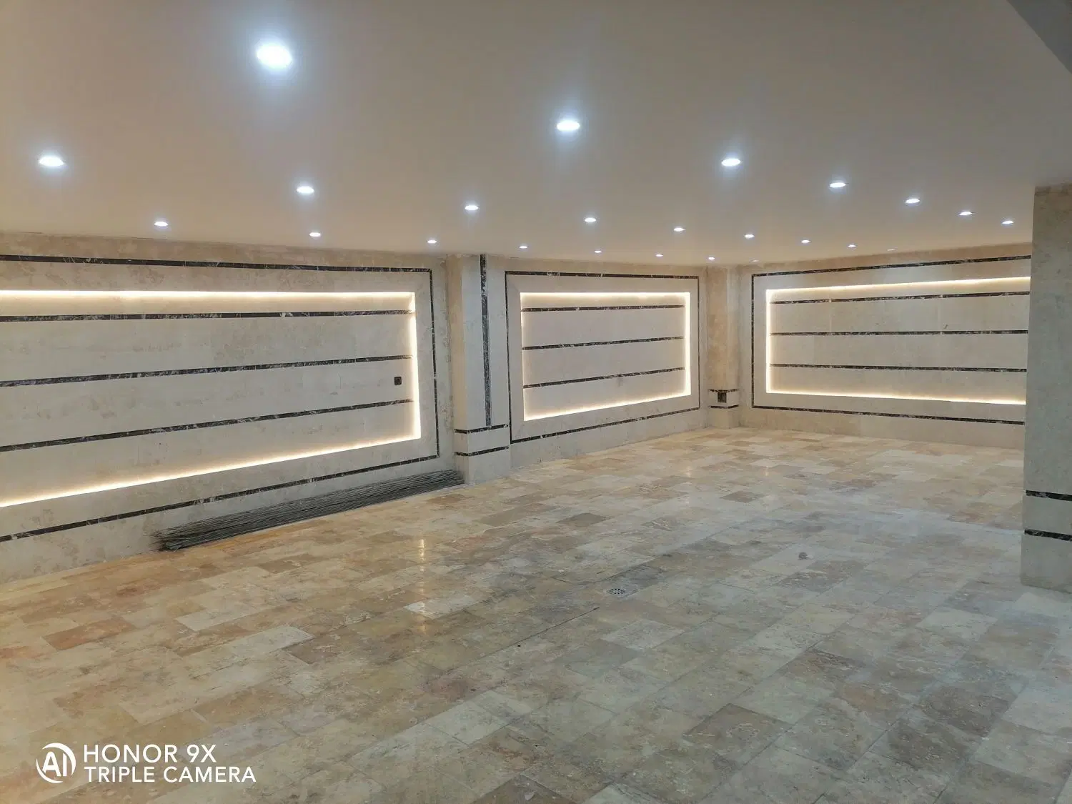شخصی ساز _دارای موقعیت تجاری_بر بلوار علامه