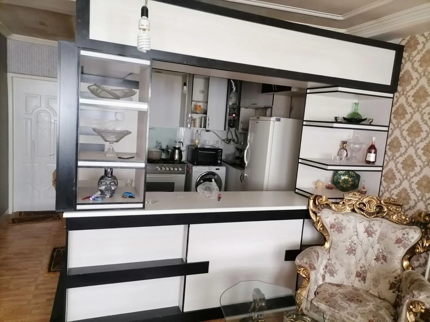 اپارتمان در کوچه باغ