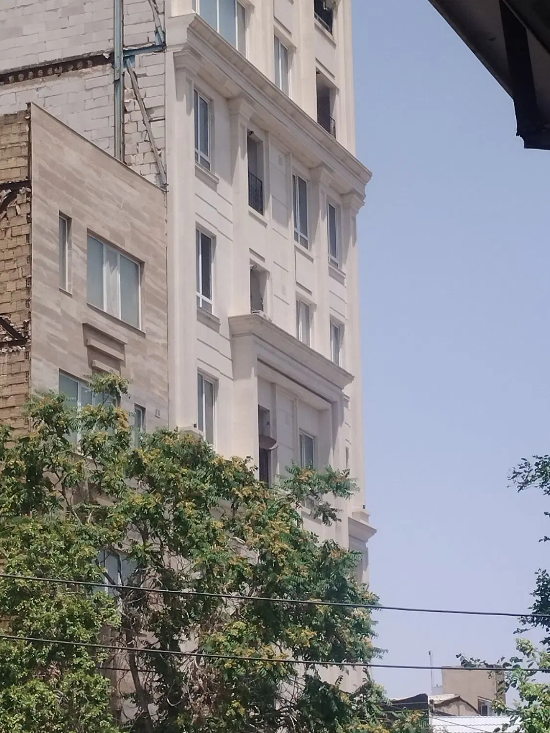 آپارتمان130_ نزدیک حرم_ مترو _