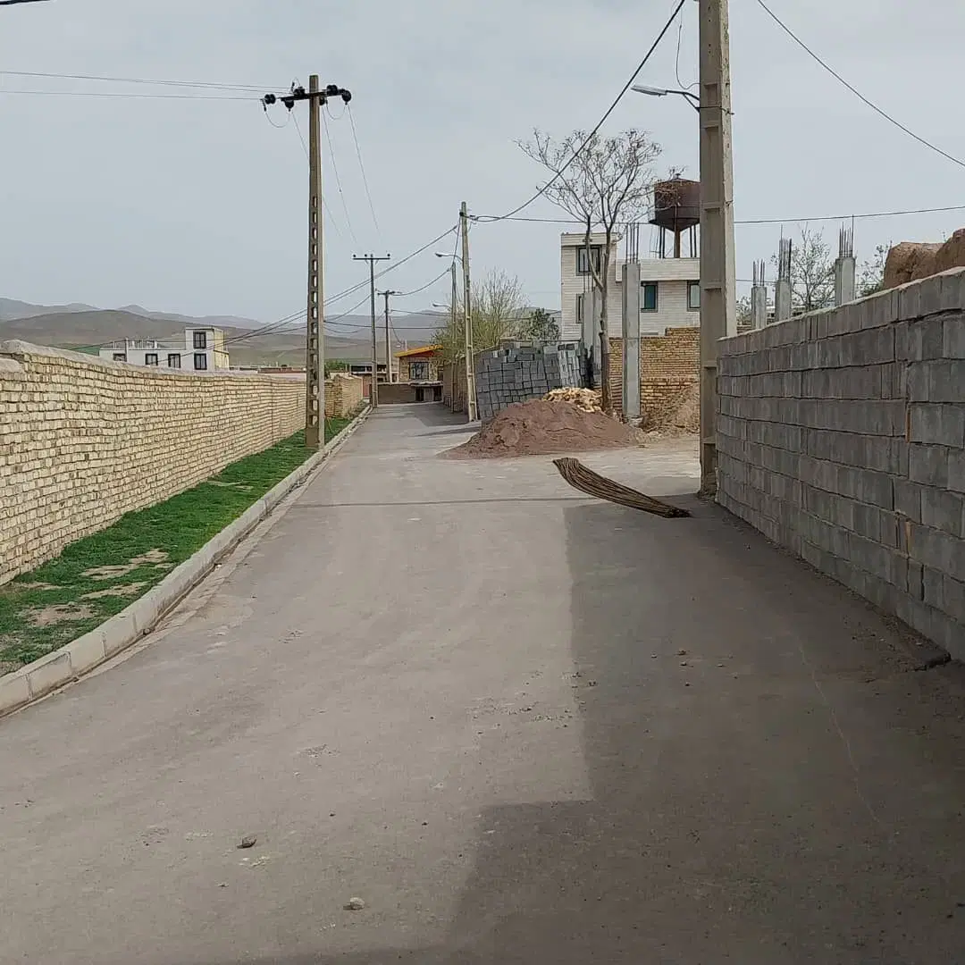 زمین روستای خوش اب وهوای اورس اباد(بافت)