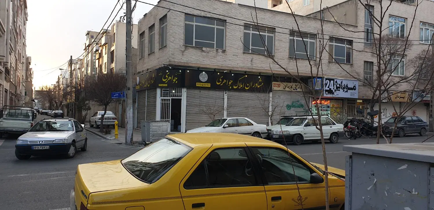 فروش سرقفلی ۵۶ متر سر نبش