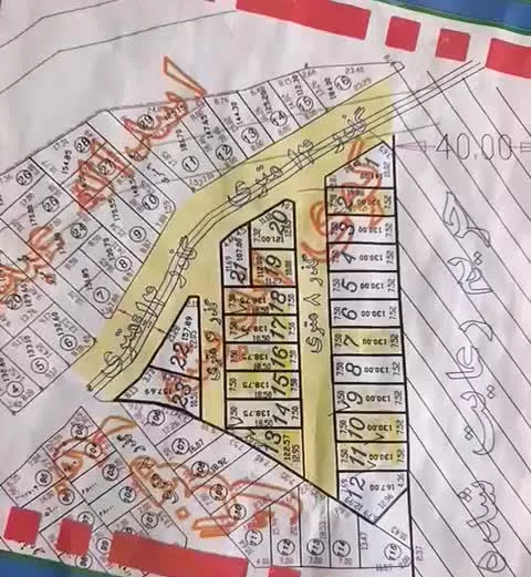 زمین غیر محدوده با ساخت فاصله کم داره