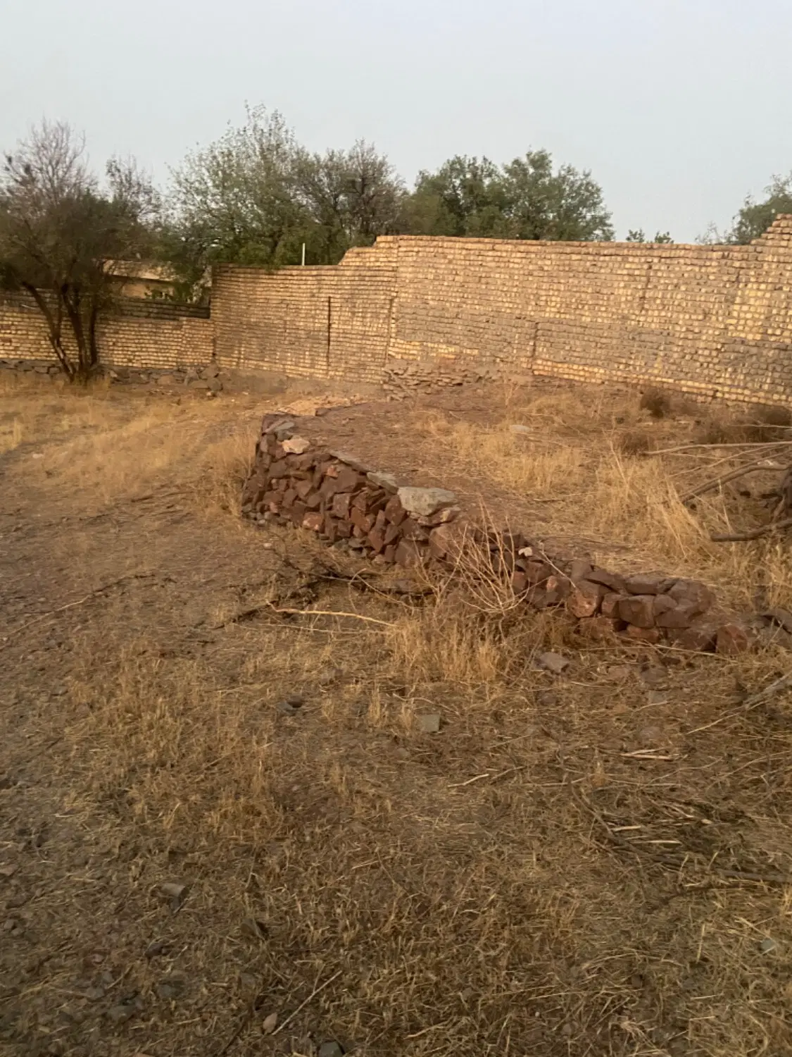 زمین وشنوه 335 متر