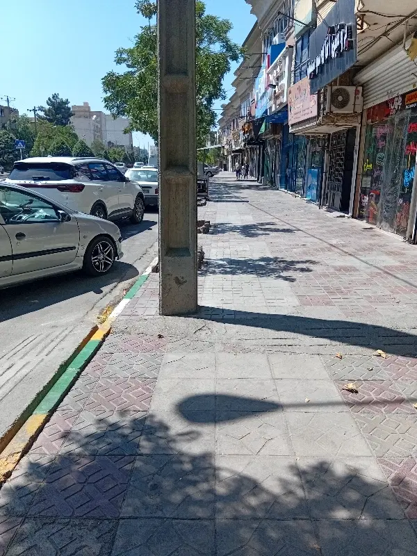 مغازه ۲۰ متری حاشیه پیروزی خیابان اصلی تجاری