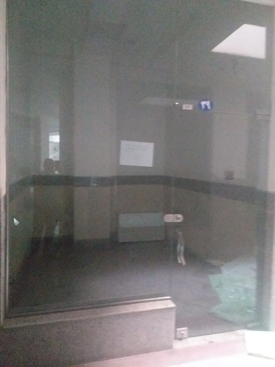 مغازه دارایی اول ۱۲ متر