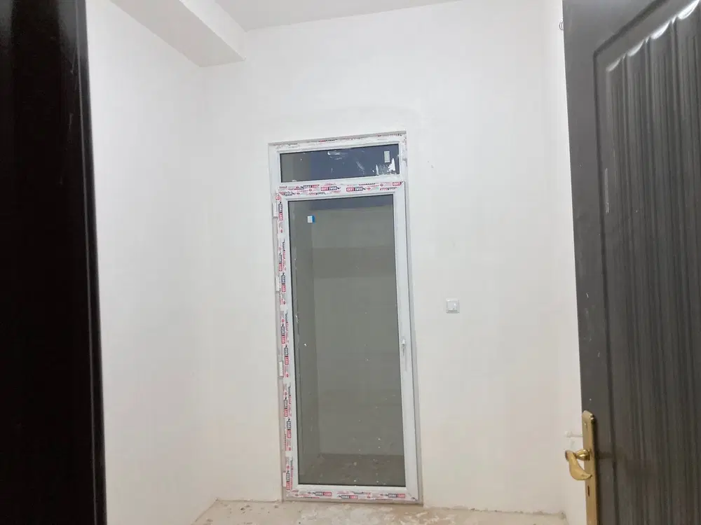 ۷۲ متر نوساز