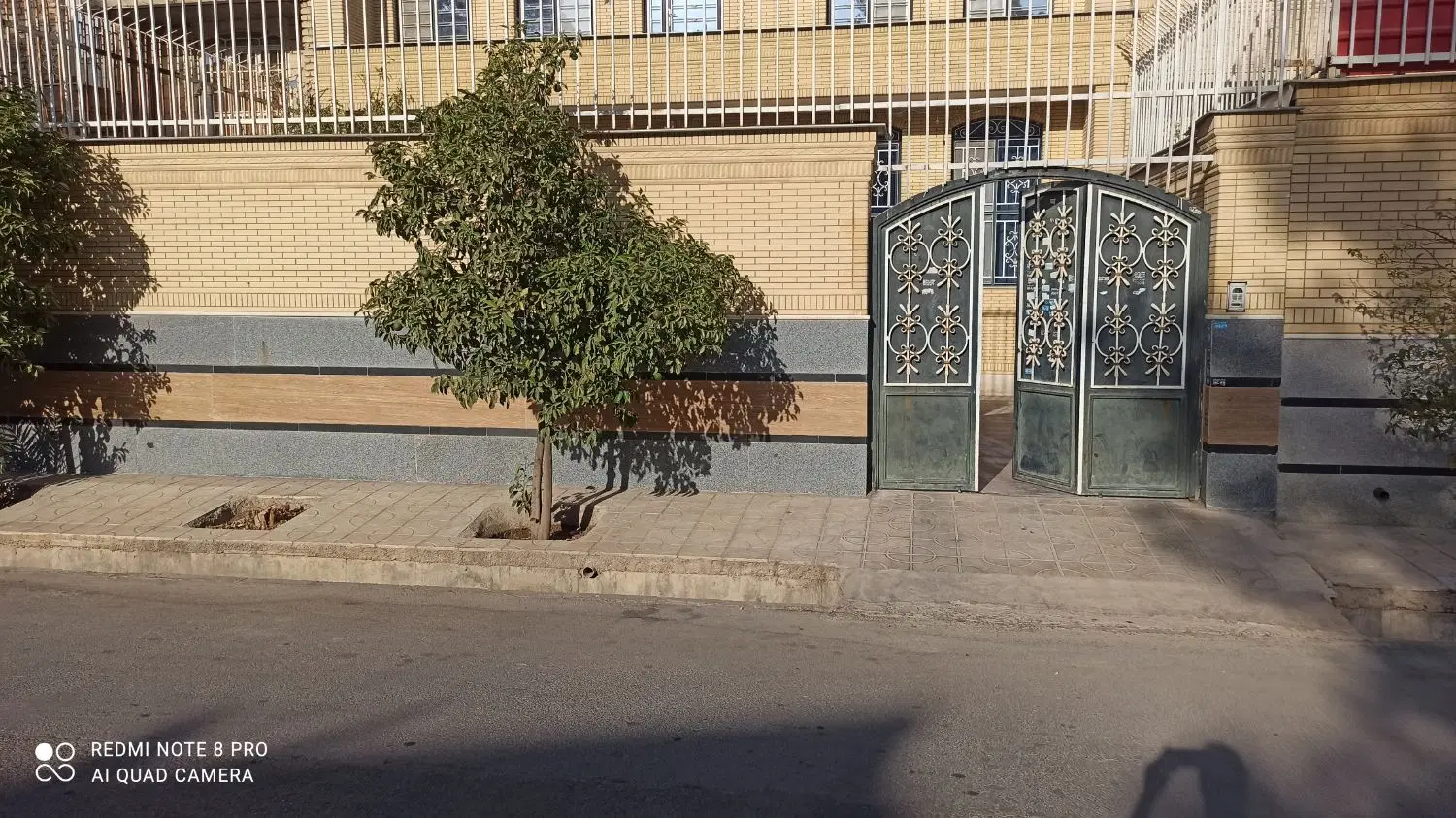 اجاره منزل حیاط دار 2خوابه