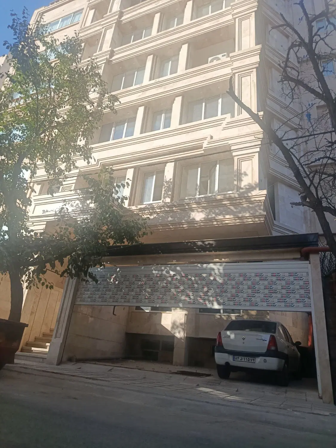 یک واحد آپارتمان در جانباز