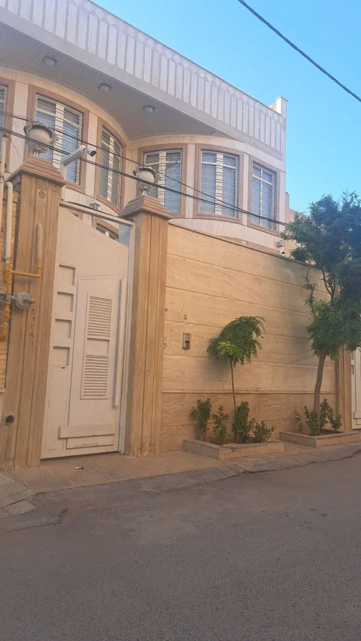 منزل دو طبقه اکرمیه