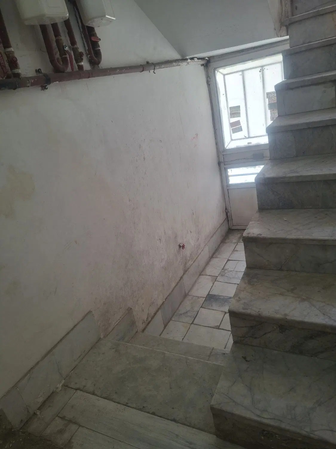 آپارتمان همکف یک خواب