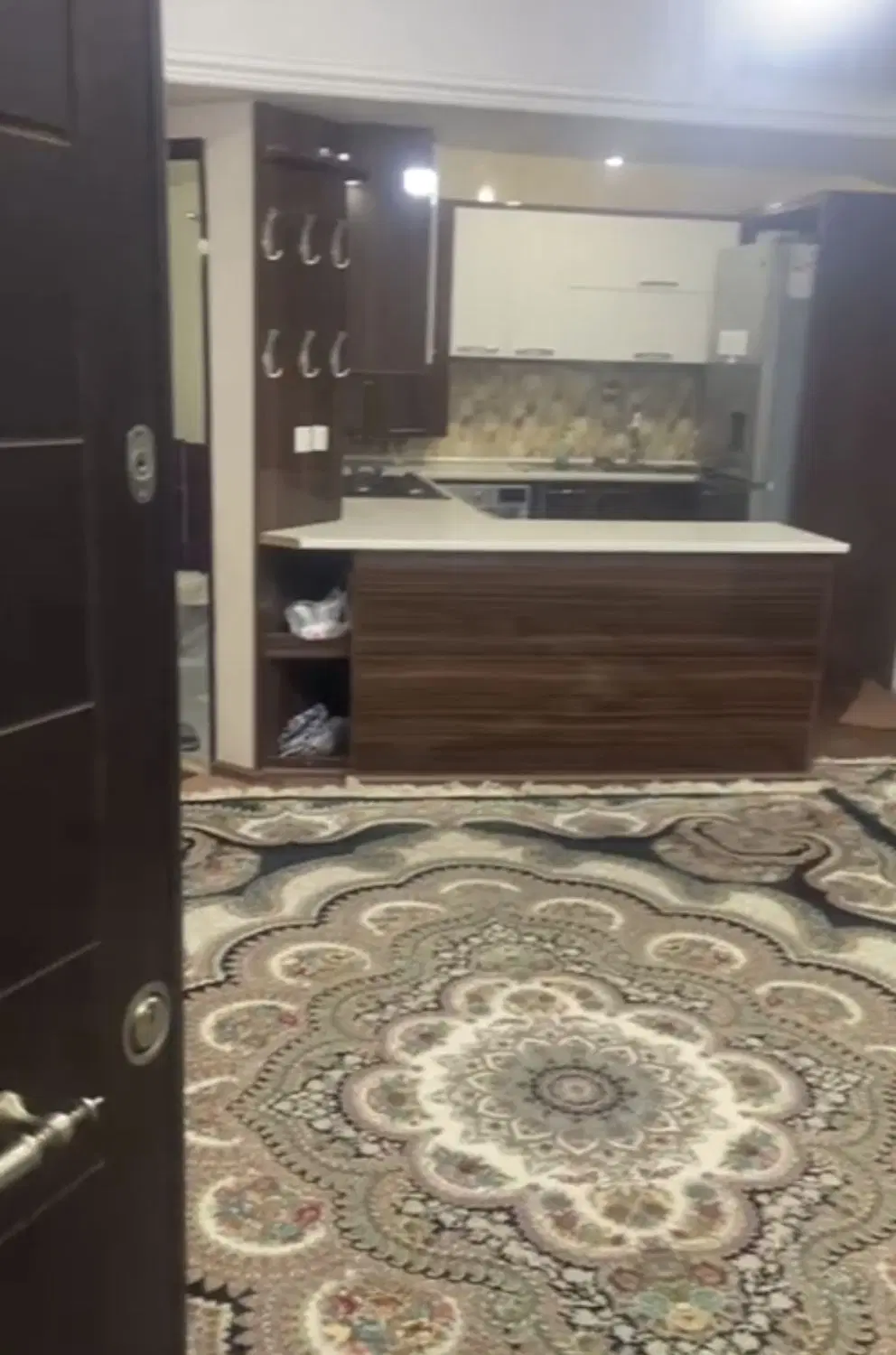 فروش آپارتمان ۷۵متر دوخواب کم واحد