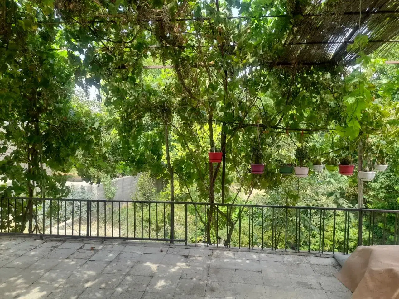 باغ ویلا۱۳۰۰مترعارف_تجاری مسکونی تفریح_املاک پرهام