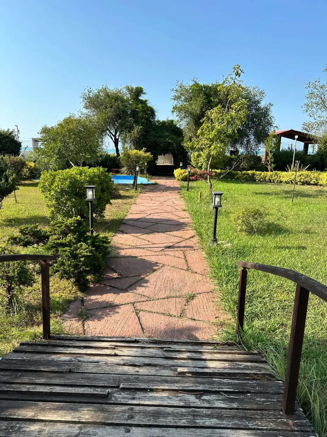 سوییت در ساختمان ساحلی